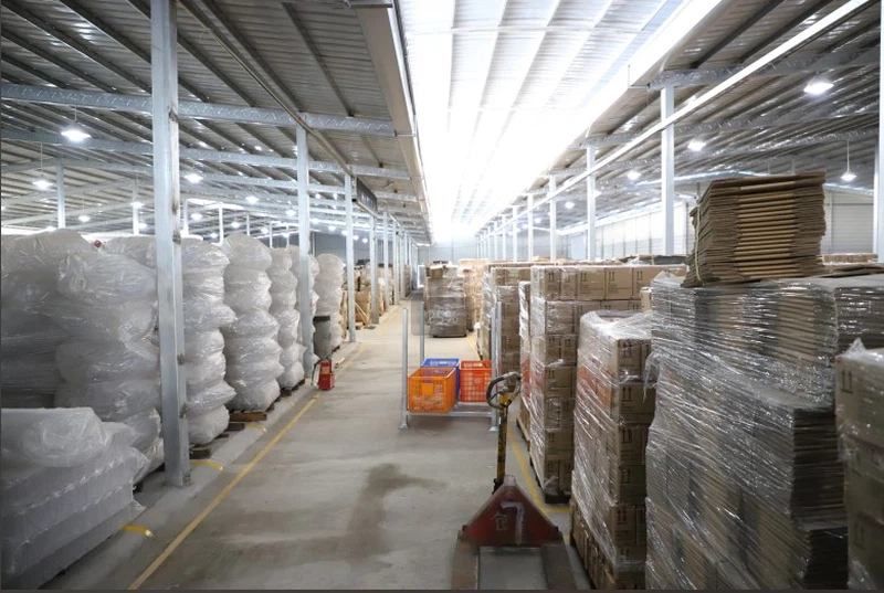 Component Warehouse Component Warehouse